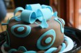 /album/fotogaleria/torta-bizcocho-manjar-cubierta-con-fondant-y-pastillaje2-jpg/
